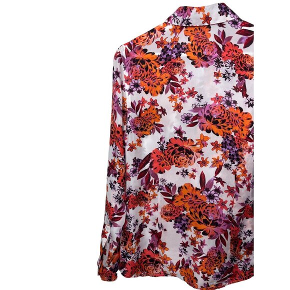 Guess Women’s Small Floral Button Down Blouse - Picture 10 of 12